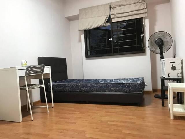 room – Near Rumbia LRT