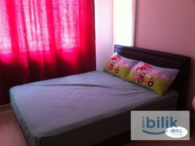 Room at Alma Bukit Mertajam