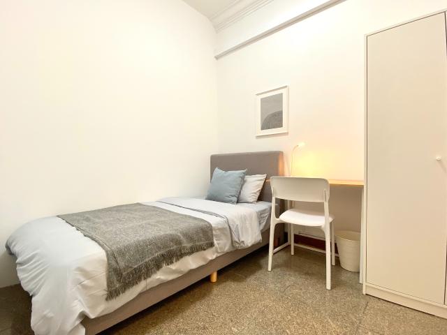 room at Blk 1C, Simei St 3, Singapore 529890