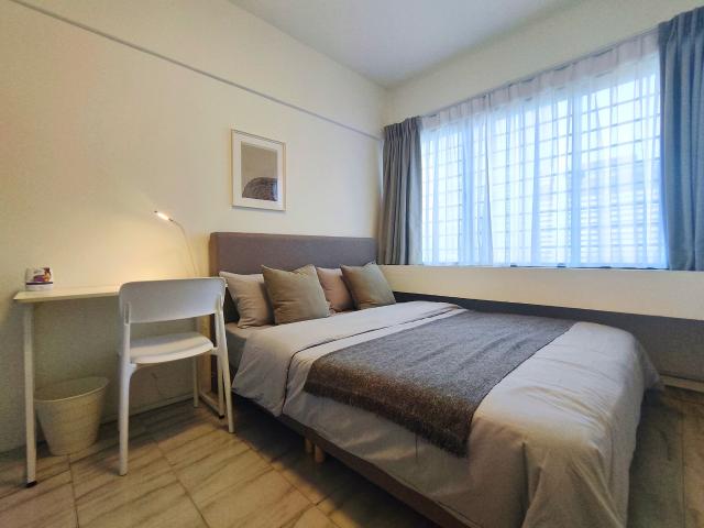 room at Park Rd, Singapore