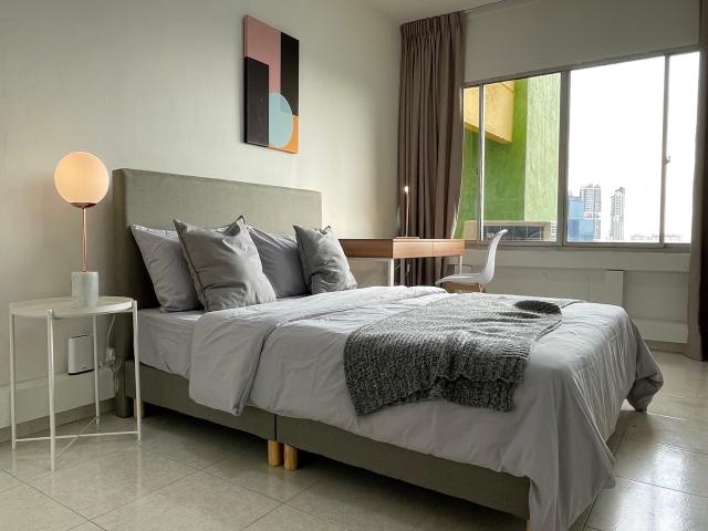 room at Park Rd, Singapore