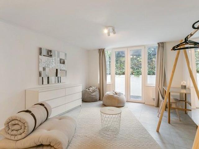 Room at Rue du Méridien 30