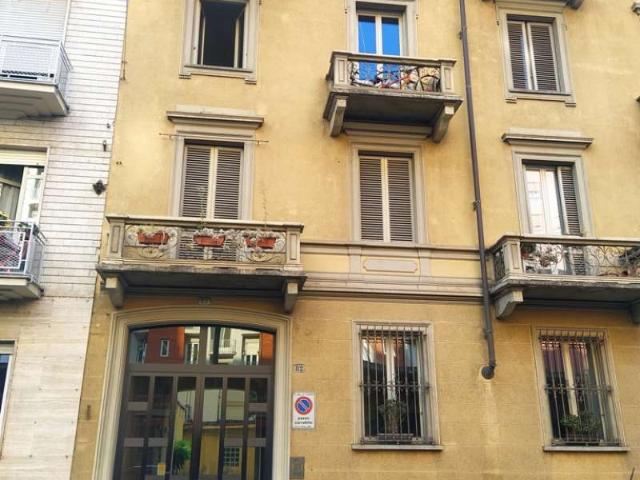 room at via San Secondo 82 Torino TO