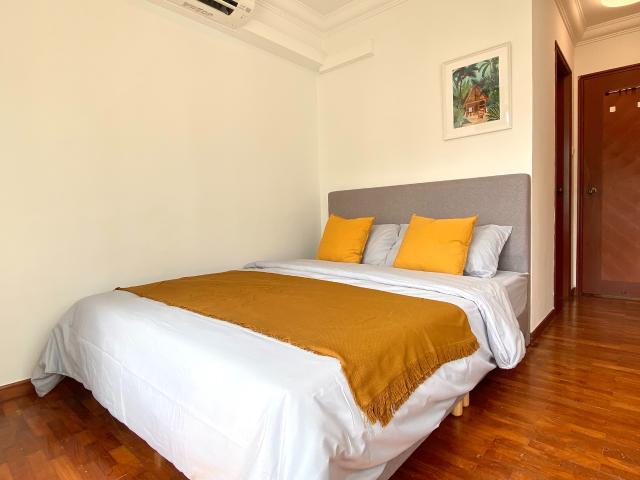 room at 17 Bedok Reservoir View, Singapore 478928