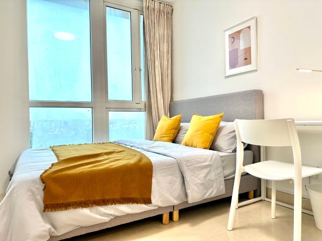 room at 18 Simei Rise, Singapore 528808