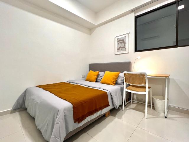 room at 10 Anson Rd, Singapore 079903