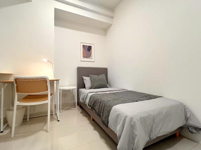 room at 10 Anson Rd, Singapore 079903
