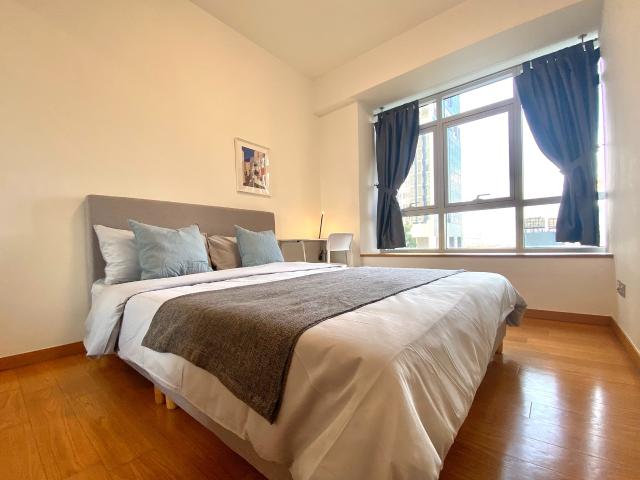 room at 10 Gopeng St, Singapore 078878