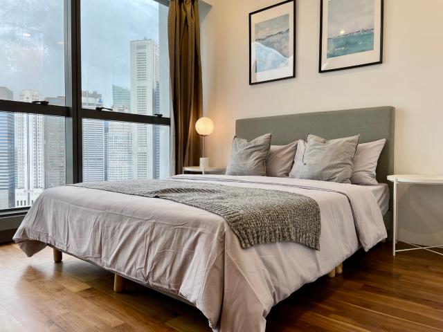 room at 1 North Bridge Rd, Singapore