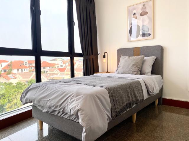 room at 1 Simei St 3, Singapore 529890