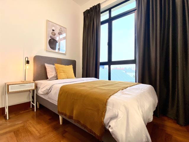 room at 1 Simei St 3, Singapore 529890