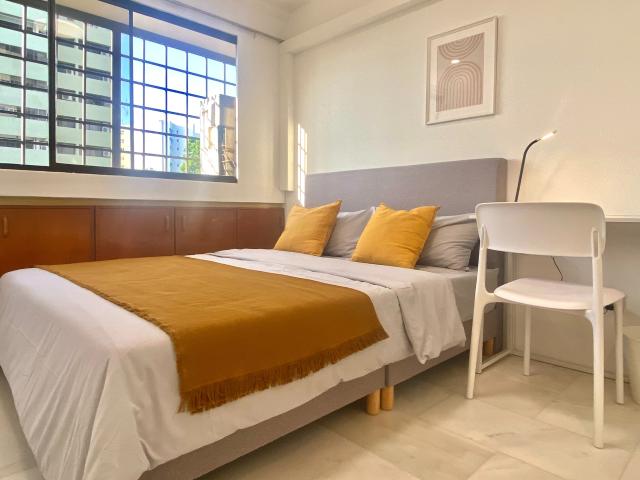 room at 1B Pine Grove, Singapore 591001