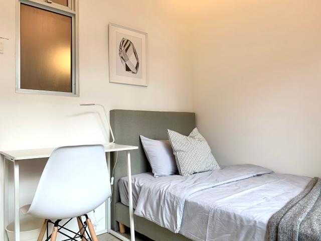 room at 27 29 Adam Rd, Singapore 289901