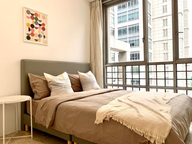 room at 205 River Valley Rd, Singapore 238274