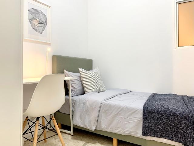room at 205 River Valley Rd, Singapore 238274