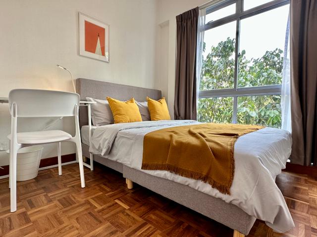 room at 2 Indus Rd, Singapore 169586