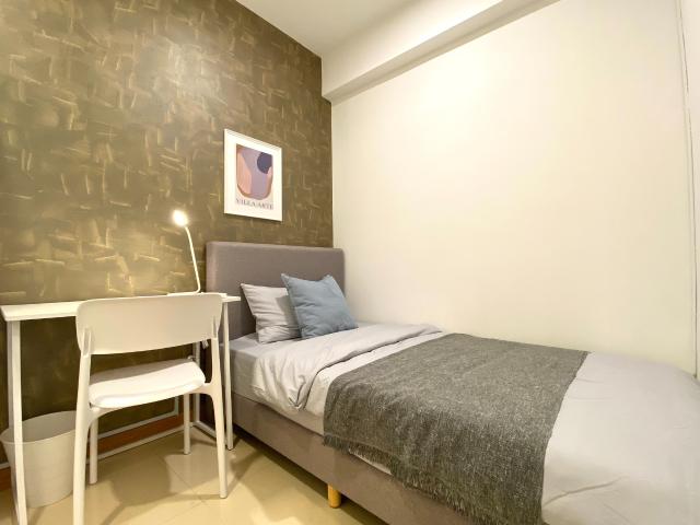 room at 2 Indus Rd, Singapore 169586