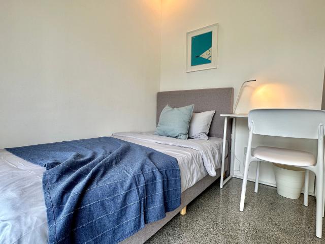 room at 2 Indus Rd, Singapore 169586