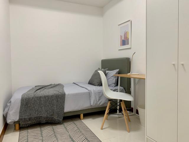 room at 2 Marina Blvd, Singapore 018987