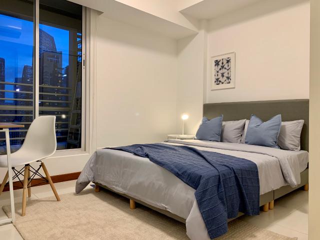 room at 2 Marina Blvd, Singapore 018987