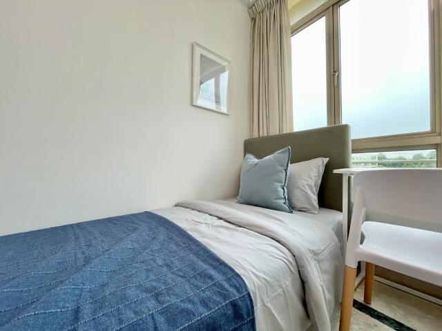 room at 37 Choa Chu Kang Loop, Singapore 689675