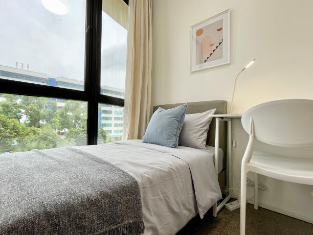 room at 5 Simei St 3, Singapore 529892