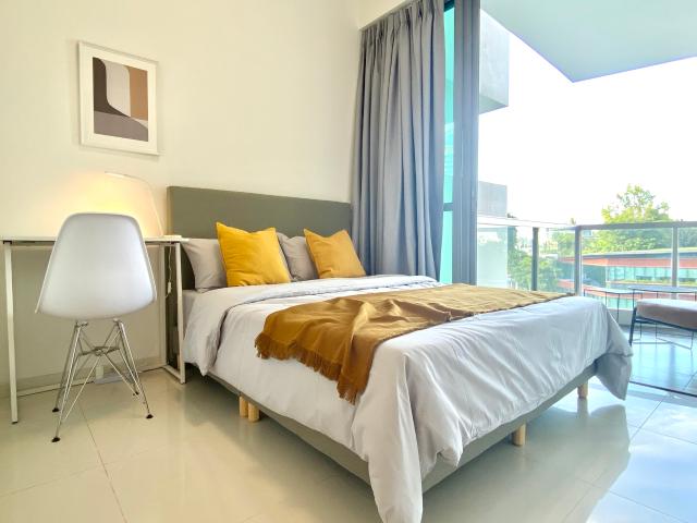 room at 7 One north Gateway, Singapore 138642