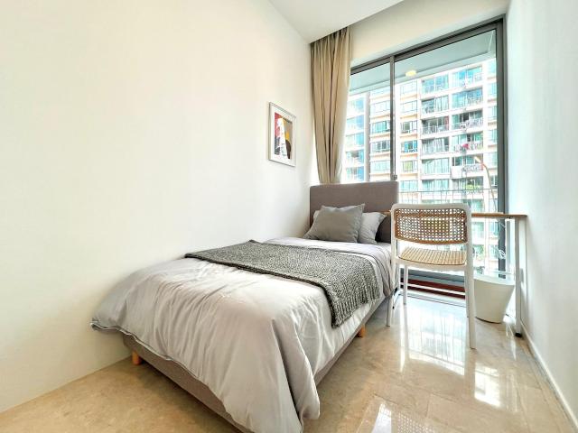 room at 86 Corporation Rd, Singapore 649822