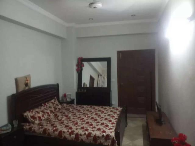 Room available for rent. Islamabad E 11 ID 12696