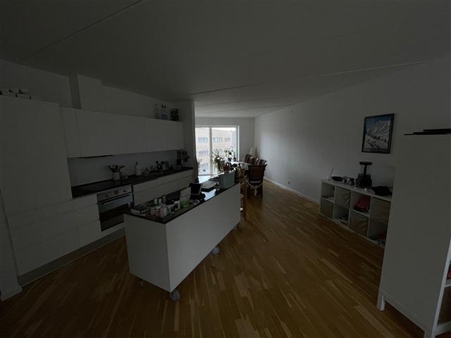 Room available in Sydhavn women preferred, København SV, København