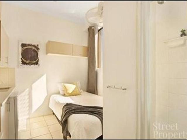 Room available Just doors from NUspace Campus