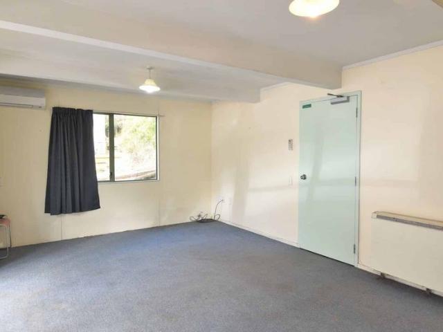 Room Available now