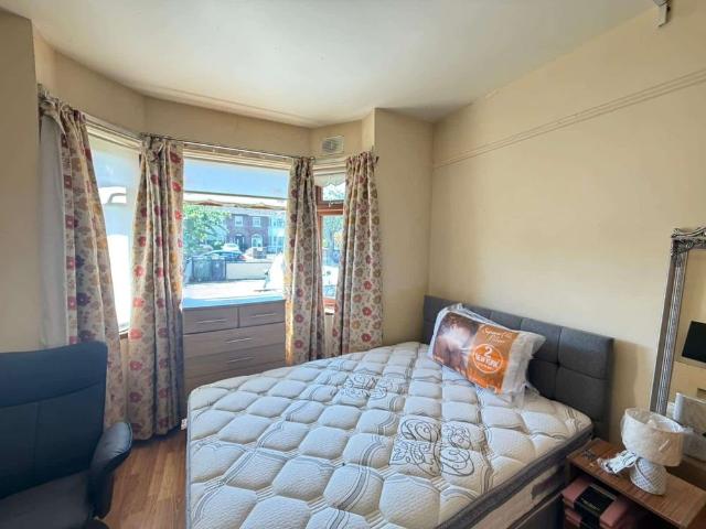 Room A, Palmerstown Drive, Dublin 20