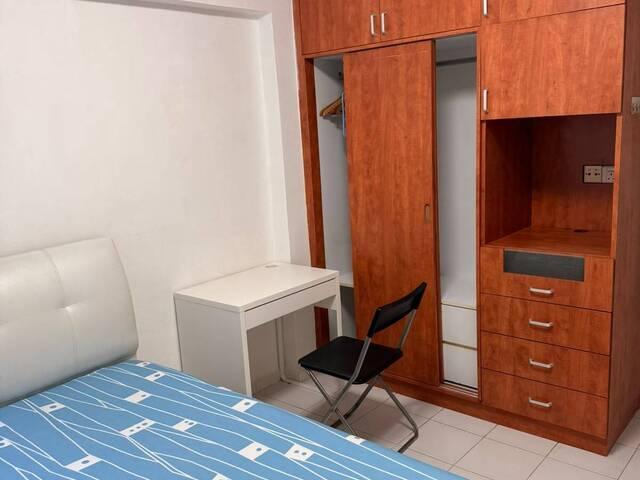 room Ang Mo Kio