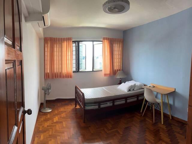room Bukit Merah