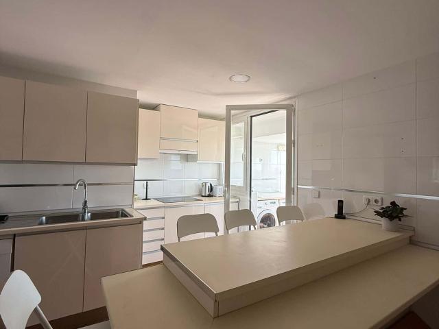 Room CMS48R5