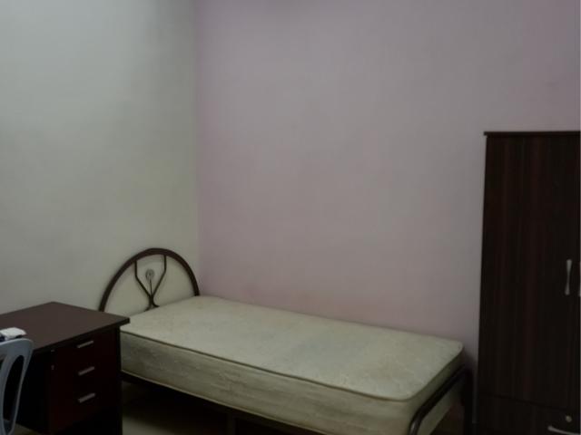 Room for UCSI at Taman Connaught. 5 min walk to UCSI