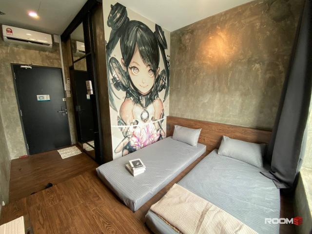 Room for Peaceful Life At Bukit Bintang: Convenient and Safe Near TRX