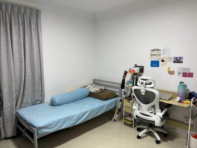 Room For Rent Marine Parade