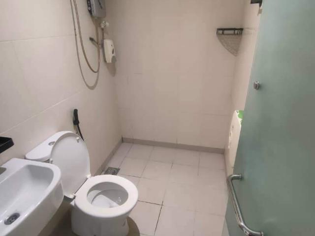 ROOM FOR RENT NEAR RAJA CHULAN MONOREL, LOW DEPOSIT CNY PROMOTION