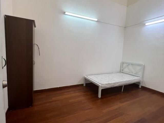 Room for Rent at Alam Impian Shah Alam ️