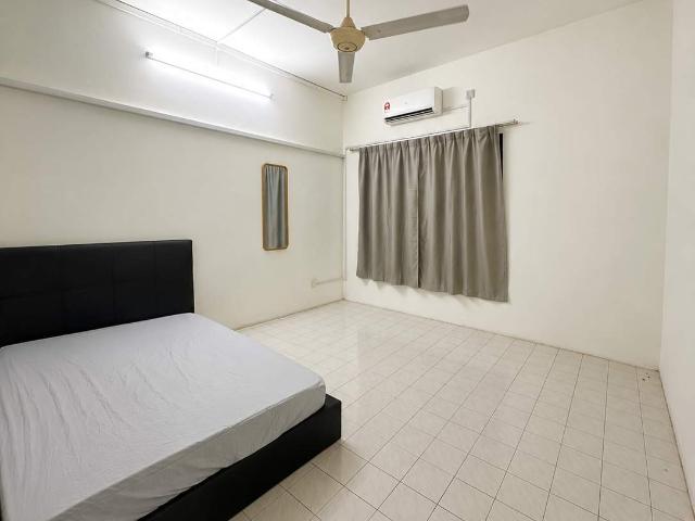 ️Room For Rent At Bandar Utama️Walking Distance To‍♀️‍➡️ One Power House,MRT Bandar Utama,One Utama PJ