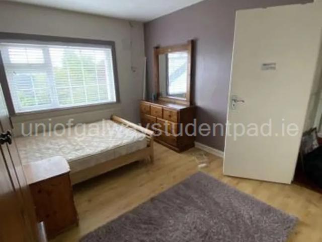 room for rent at dalton place, salthill