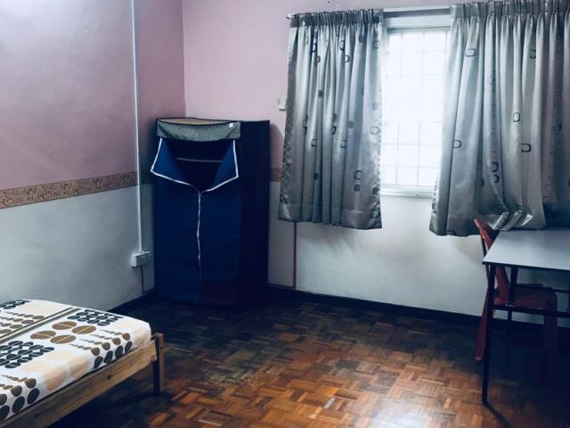 Room for rent at Damansara Kim with 24Hrs Security & Housekeeping Services! ✨