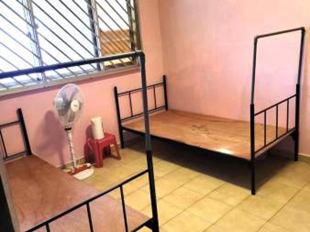 Room For Rent Bukit Panjang