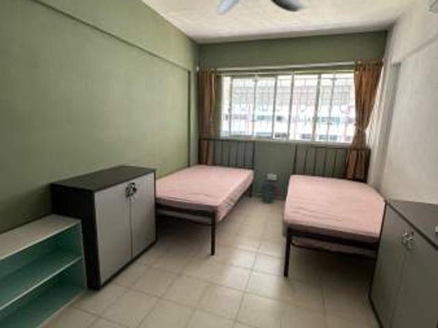Room For Rent Hougang