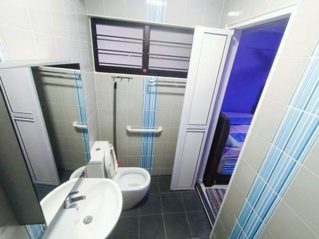 Room For Rent Hougang