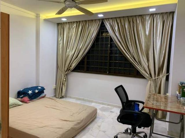 Room For Rent Hougang