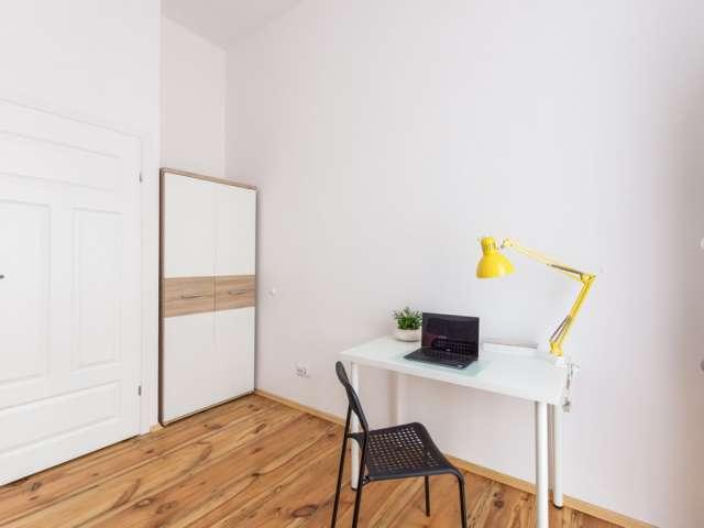 Room for rent in a residence in Poznan