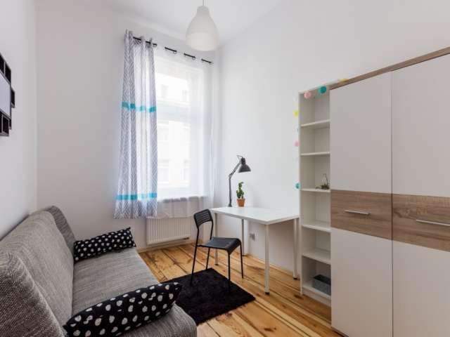 Room for rent in a residence in Poznan